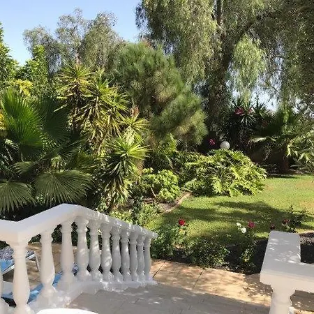 Casa Lilo - Villas With Pool בית נופש *