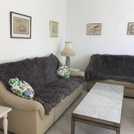 Casa Lilo - Villas With Pool בית נופש *